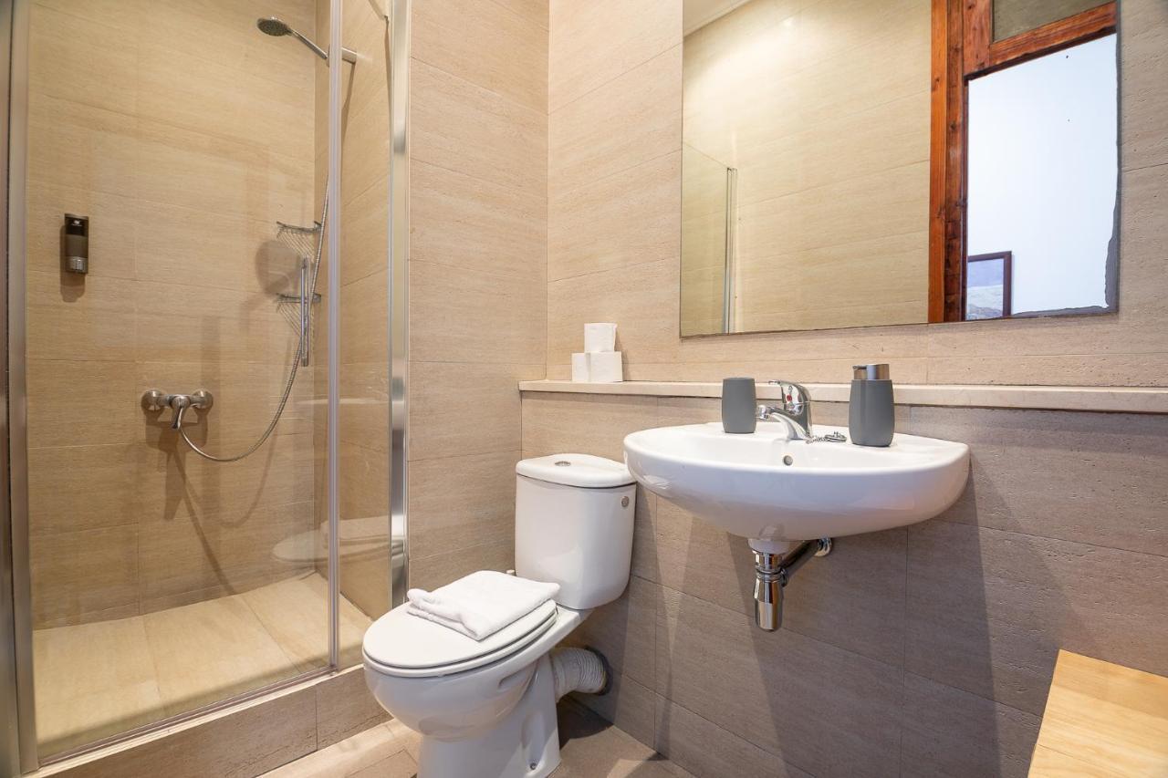 Great Spacious Apartment In The Gothic Quarter 巴塞罗那 外观 照片