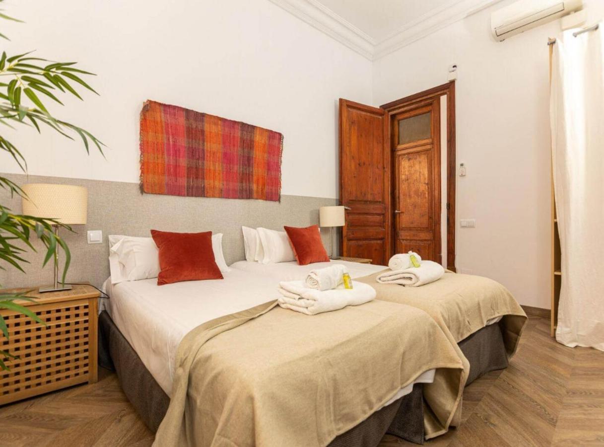 Great Spacious Apartment In The Gothic Quarter 巴塞罗那 外观 照片