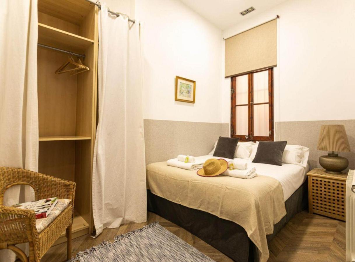 Great Spacious Apartment In The Gothic Quarter 巴塞罗那 外观 照片